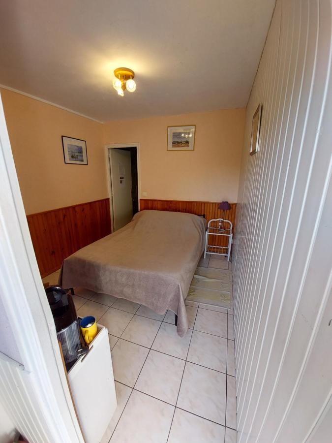 Chambres Les Salles Бовоар Екстериор снимка